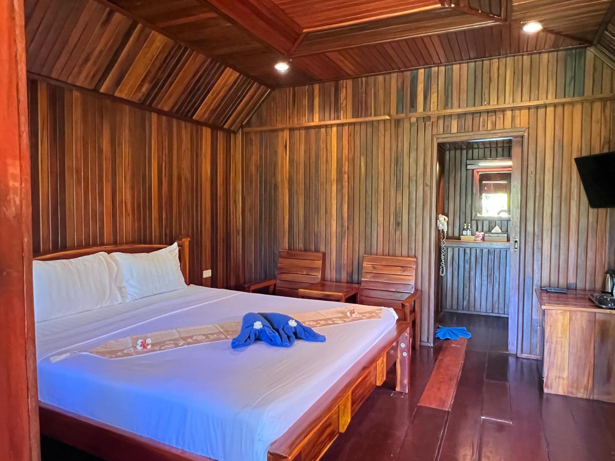 Diamond Beach Resort Ao Nam Mao Exterior photo